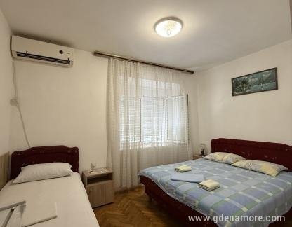 APARTMANI ZORKA FRANETA, BR.7, privatni smeštaj u mestu Budva, Crna Gora - 1